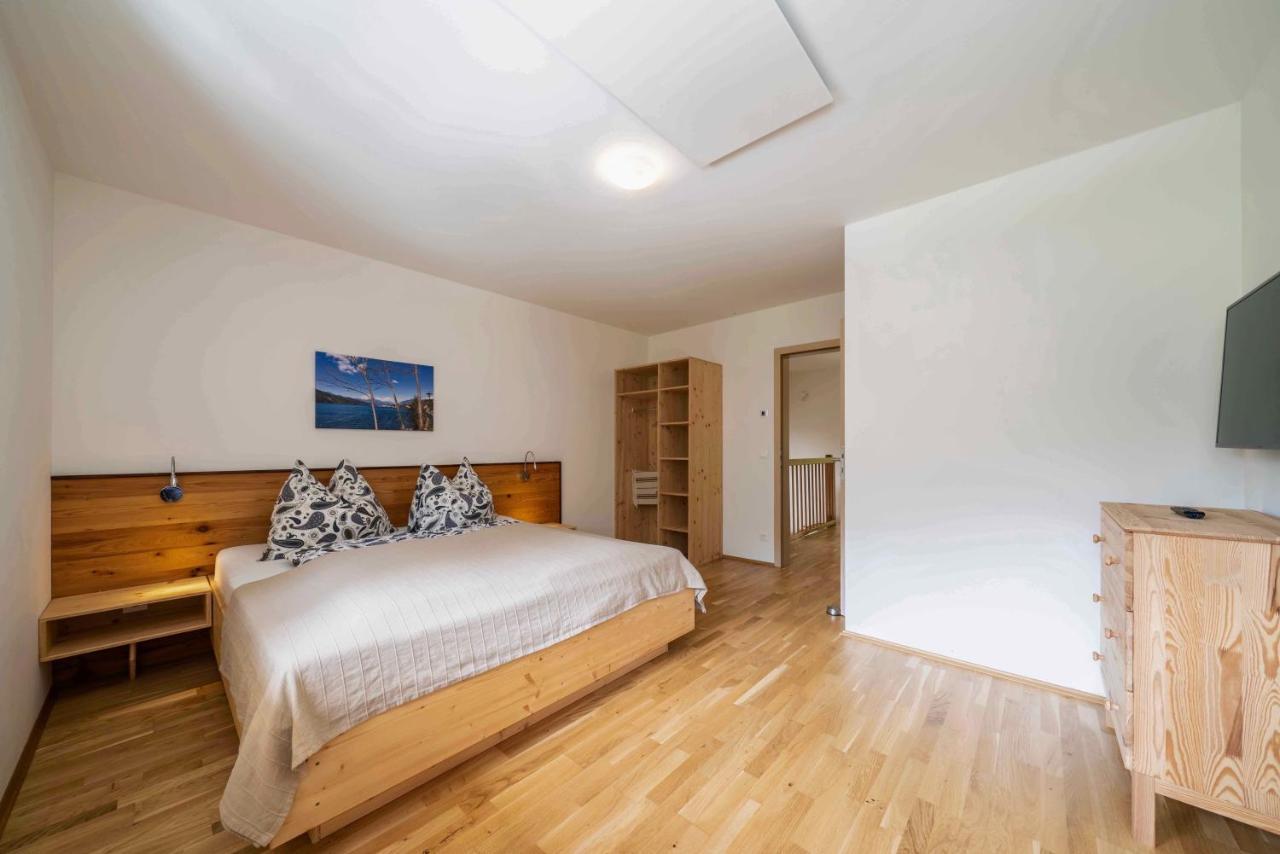 1Schoenes Ferienhaus Im Sonnigen Kaernten Döbriach Εξωτερικό φωτογραφία