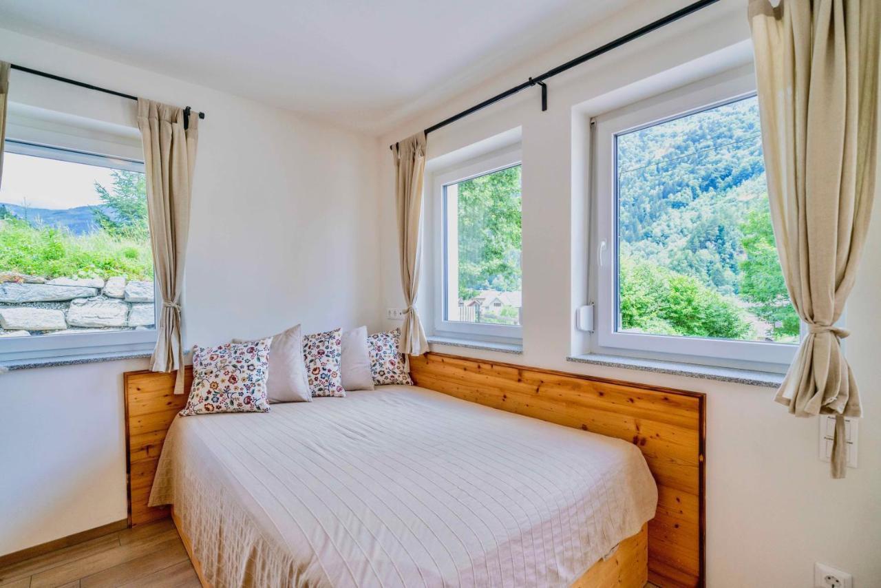 1Schoenes Ferienhaus Im Sonnigen Kaernten Döbriach Εξωτερικό φωτογραφία