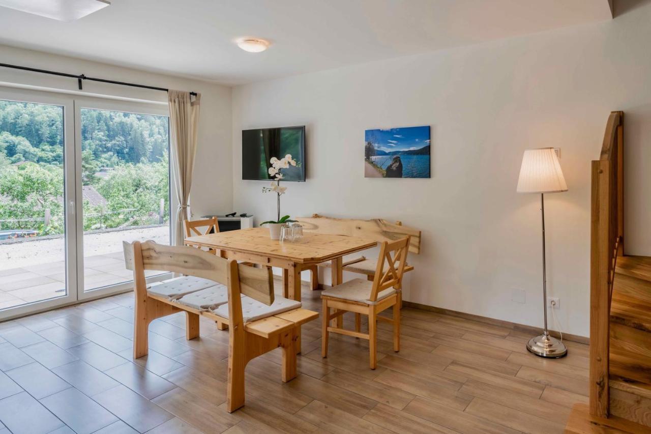 1Schoenes Ferienhaus Im Sonnigen Kaernten Döbriach Εξωτερικό φωτογραφία
